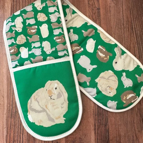 Rabbits Oven Gloves: organic cotton hardwearing, eye-catching homewares