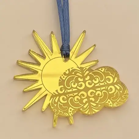 Mini decoration - sunshine in yellow mirrored acry