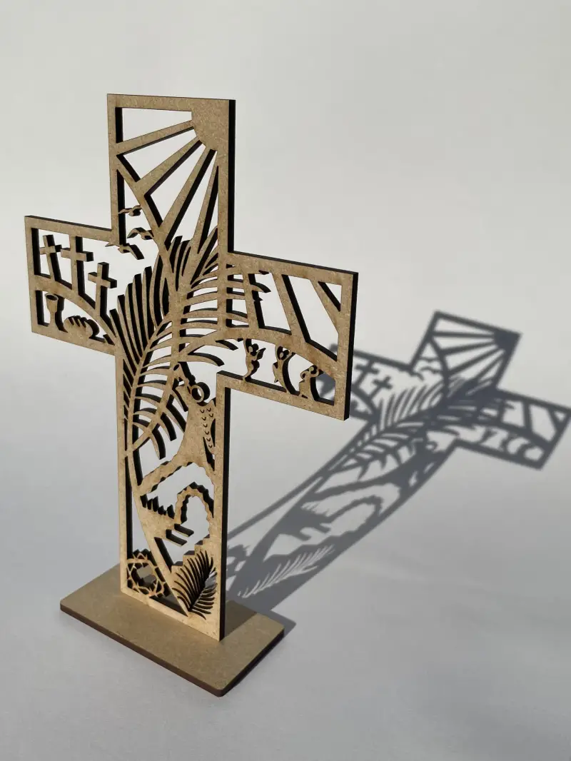 Freestanding decoration - Easter cross