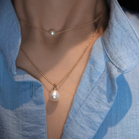 18k-gold-pearl-necklace-fine-jewellery-uk-designer-lena-cohen-london