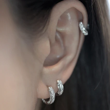 luxury-diamond-hoops-18k-solid-gold-earrings-lena-cohen-london