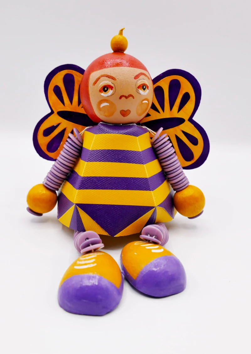 Flonibee (Ginger Hair) Wood Collectable Doll Limit